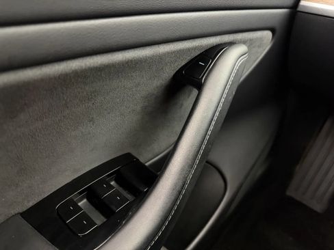 Used 2019 Tesla Model 3 Long Range AWD/4WD image 13