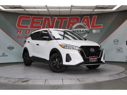 Used 2025 Nissan Kicks Play S
