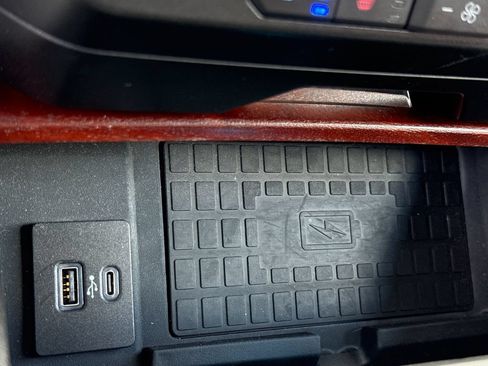 Used 2021 Ford F250 King Ranch w/ King Ranch Ultimate Package AWD/4WD image 29
