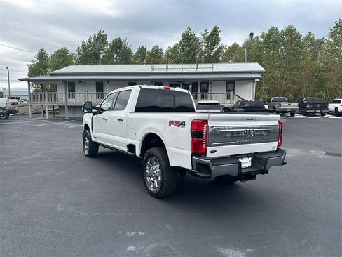 New 2026 Ford F250 King Ranch w/ Chrome Package image 7