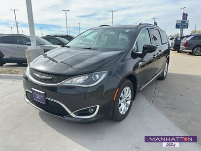 Used 2019 Chrysler Pacifica Touring-L