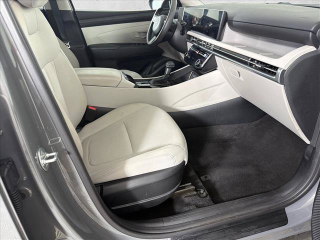 Used 2025 Hyundai Tucson SEL FWD image 13