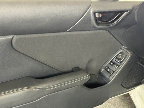 Used 2022 Toyota GR86 w/ ALL Weather Mat Package (TMS) RWD image 9