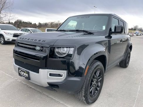 Used 2025 Land Rover Defender 110 S AWD/4WD image 8