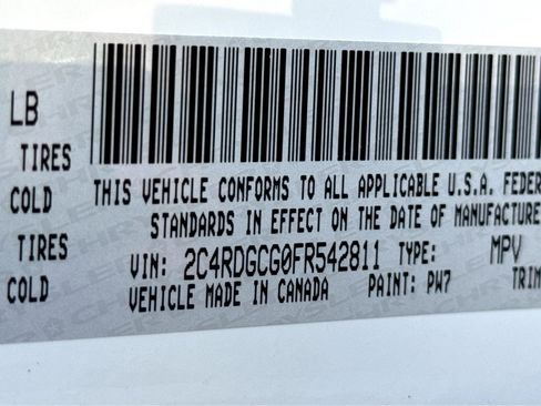 Used 2015 Dodge Grand Caravan SXT w/ Blacktop Package image 25