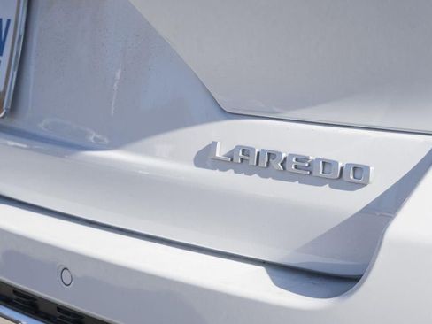 New 2025 Jeep Grand Cherokee Laredo X w/ Luxury Tech Group I image 7