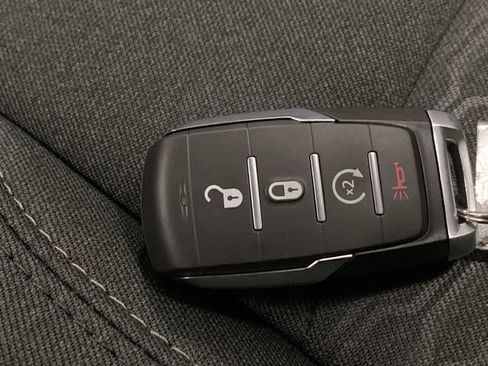 New 2025 RAM 2500 Big Horn image 31