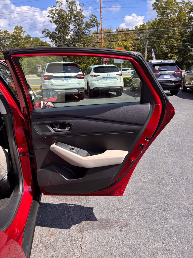 Used 2023 Honda Accord EX image 22