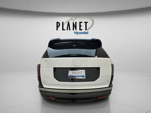 Certified 2026 Hyundai Palisade Limited AWD/4WD image 6