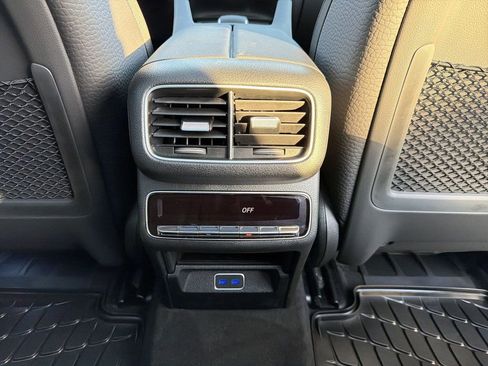 New 2026 Mercedes-Benz GLS 450 4MATIC image 25