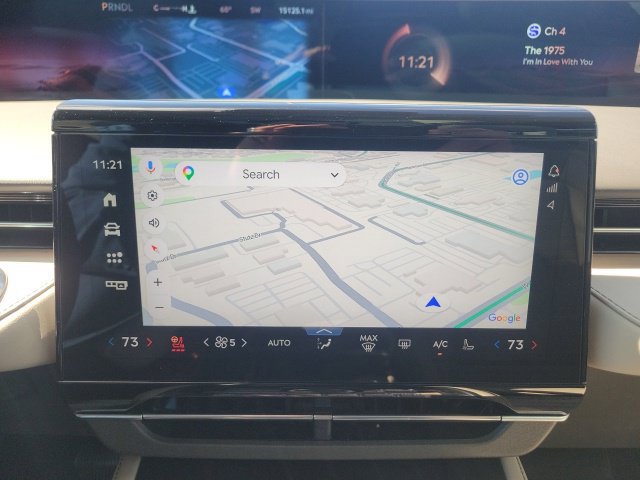 Certified 2025 Lincoln Nautilus Reserve AWD/4WD image 35
