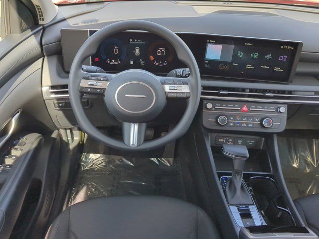New 2025 Hyundai Tucson SE FWD image 16