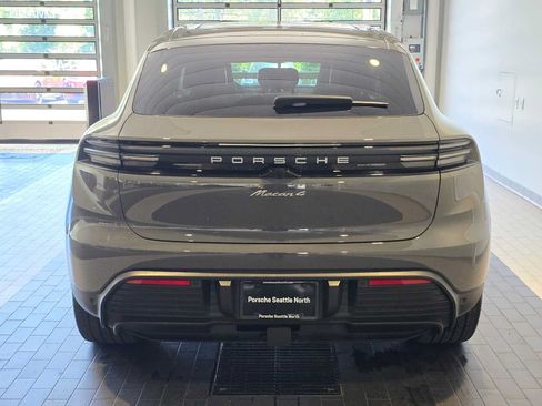 Used 2025 Porsche Macan 4 Electric w/ Premium Package AWD/4WD image 6