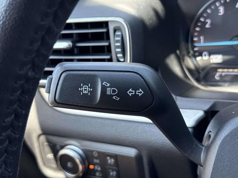 Used 2020 Ford Explorer XLT w/ Equipment Group 202A RWD image 38