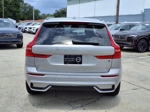 Certified 2024 Volvo XC60 B5 Core AWD/4WD image 6