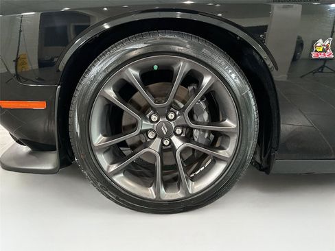 Used 2021 Dodge Challenger R/T Scat Pack w/ Plus Package RWD image 27