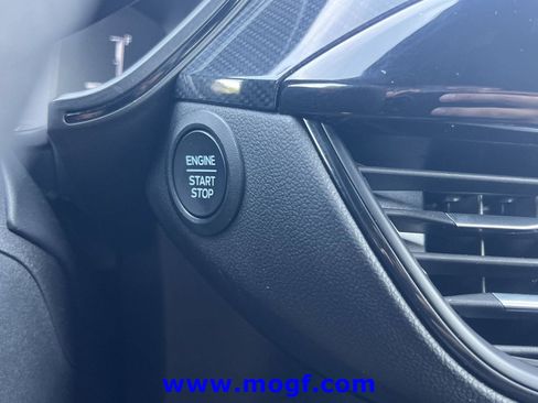 Used 2025 Ford Escape ST-Line FWD image 9