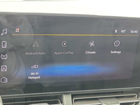 Used 2025 Chevrolet Trax LT FWD image 25