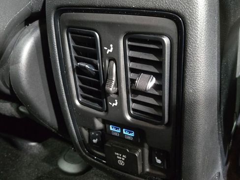 Used 2022 Dodge Durango Citadel image 12