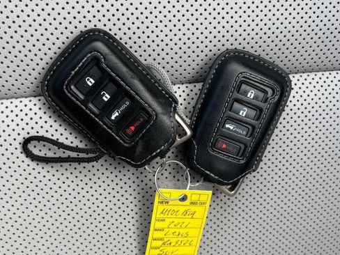 Used 2021 Lexus RX 350L FWD w/ Premium Package image 18