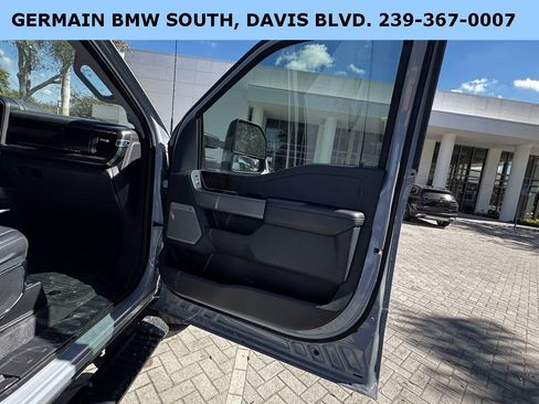 Used 2024 Ford F250 Lariat w/ Sport Appearance Package image 31