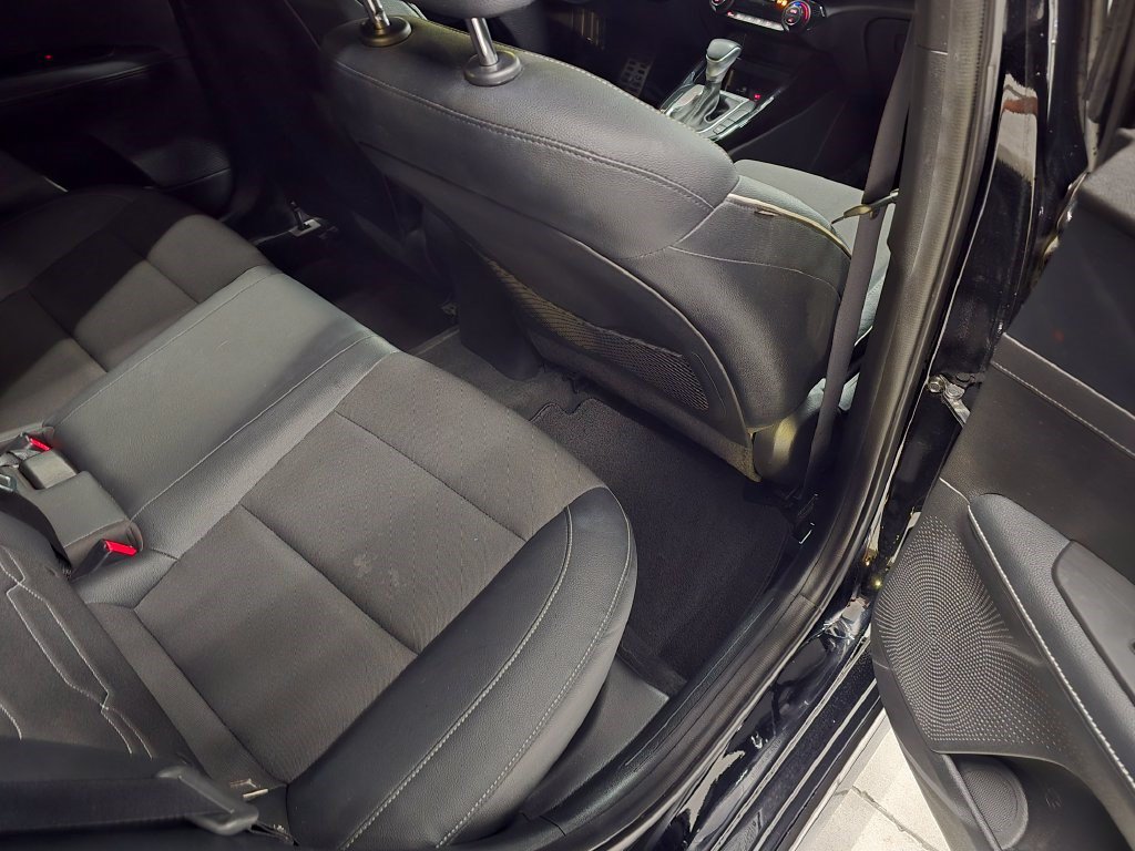 Used 2024 Kia Forte GT-Line FWD image 31