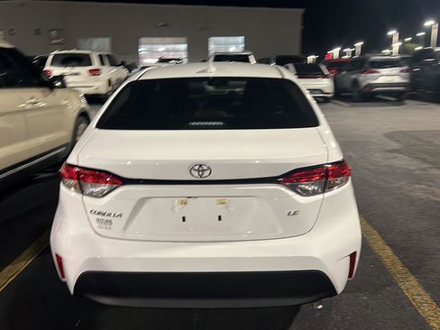 Used 2026 Toyota Corolla LE image 9