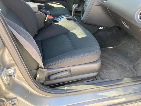 Used 2007 Pontiac Grand Prix w/ Preferred Package image 31