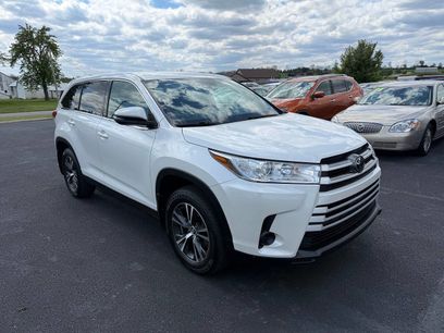 Used 2019 Toyota Highlander LE