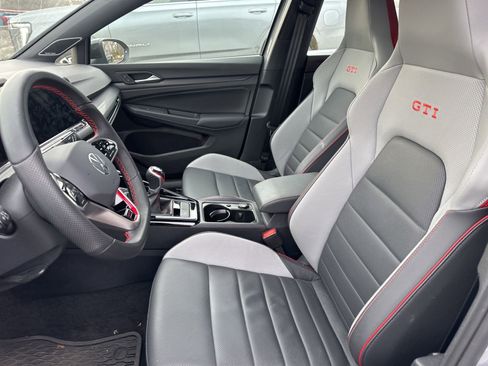 Used 2024 Volkswagen GTI Autobahn image 18
