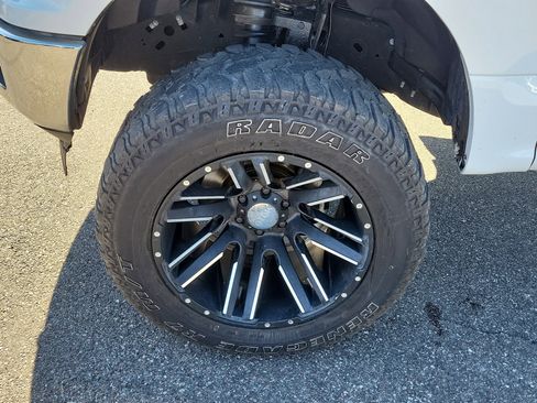 Used 2018 Ford F150 XLT image 34