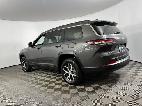 Used 2024 Jeep Grand Cherokee L Limited w/ Luxury Tech Group II image 9