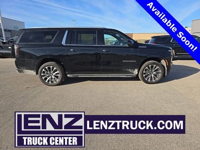Used 2025 Chevrolet Suburban High Country