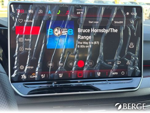 New 2026 Volkswagen GTI SE image 20