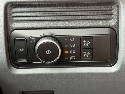 New 2026 Ford F550 4x4 Regular Cab Super Duty image 14