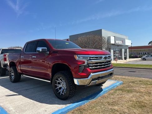 New 2026 Chevrolet Silverado 1500 LTZ w/ LTZ Premium Package AWD/4WD image 1
