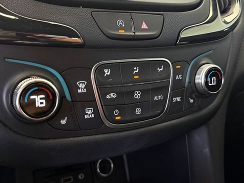 Used 2024 Chevrolet Equinox RS FWD image 27