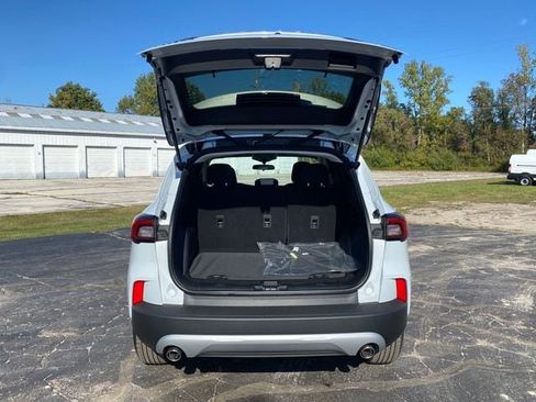 New 2026 Ford Escape Active AWD/4WD image 16