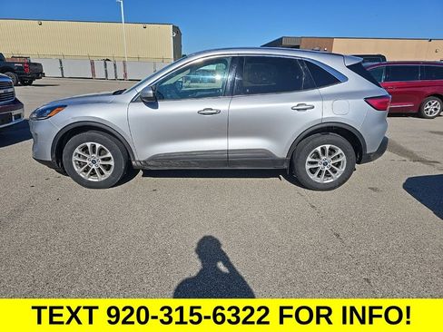Used 2020 Ford Escape SE AWD/4WD image 3