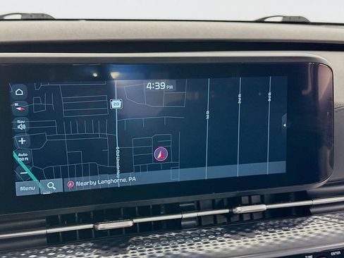 Used 2024 Kia Carnival SX Prestige FWD image 16