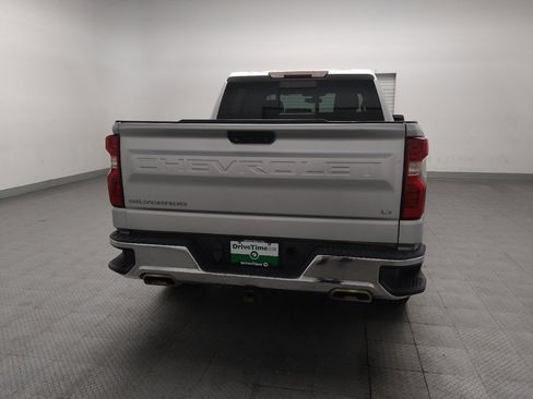Used 2019 Chevrolet Silverado 1500 LT w/ Texas Edition AWD/4WD image 7