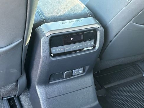 New 2025 Toyota Land Cruiser image 17