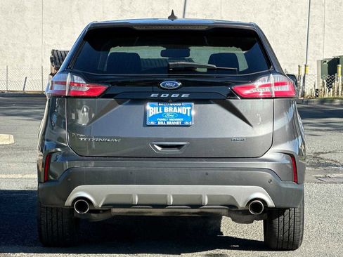 Certified 2022 Ford Edge Titanium image 37