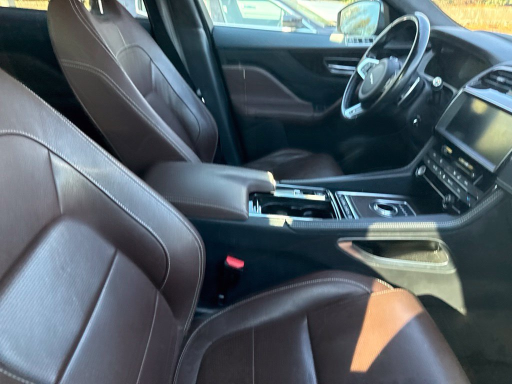 Used 2018 Jaguar F-PACE S AWD/4WD image 8