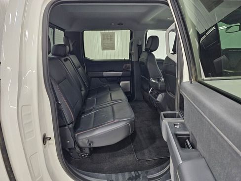 Used 2022 Ford F150 Lariat w/ Equipment Group 502A High AWD/4WD image 16