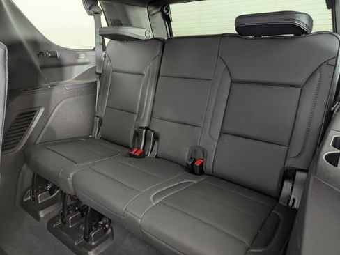 Used 2021 GMC Yukon Denali w/ Denali Ultimate Package AWD/4WD image 24