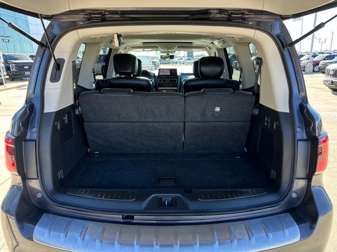 Used 2024 INFINITI QX80 Luxe image 23