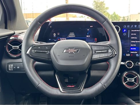 Used 2025 Chevrolet Blazer EV RS AWD/4WD image 14
