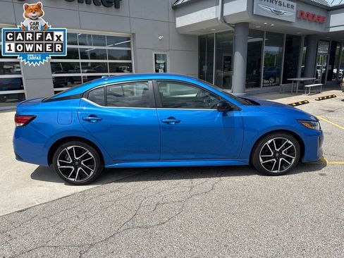 Used 2025 Nissan Sentra SR FWD image 4