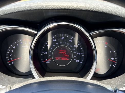Used 2012 Kia Optima LX FWD image 17